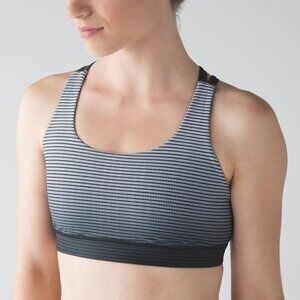 EUC Lululemon Energy Bra *H2O Water-friendly Size 6